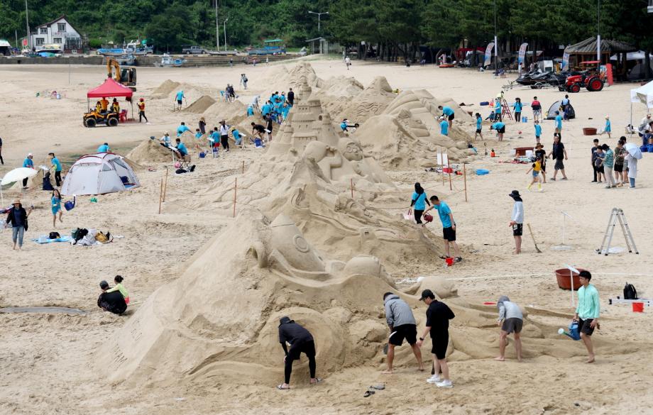 서해안 대표 여름 축제 ‘태안 모래조각 페스티벌’ 7월 13일 개최!