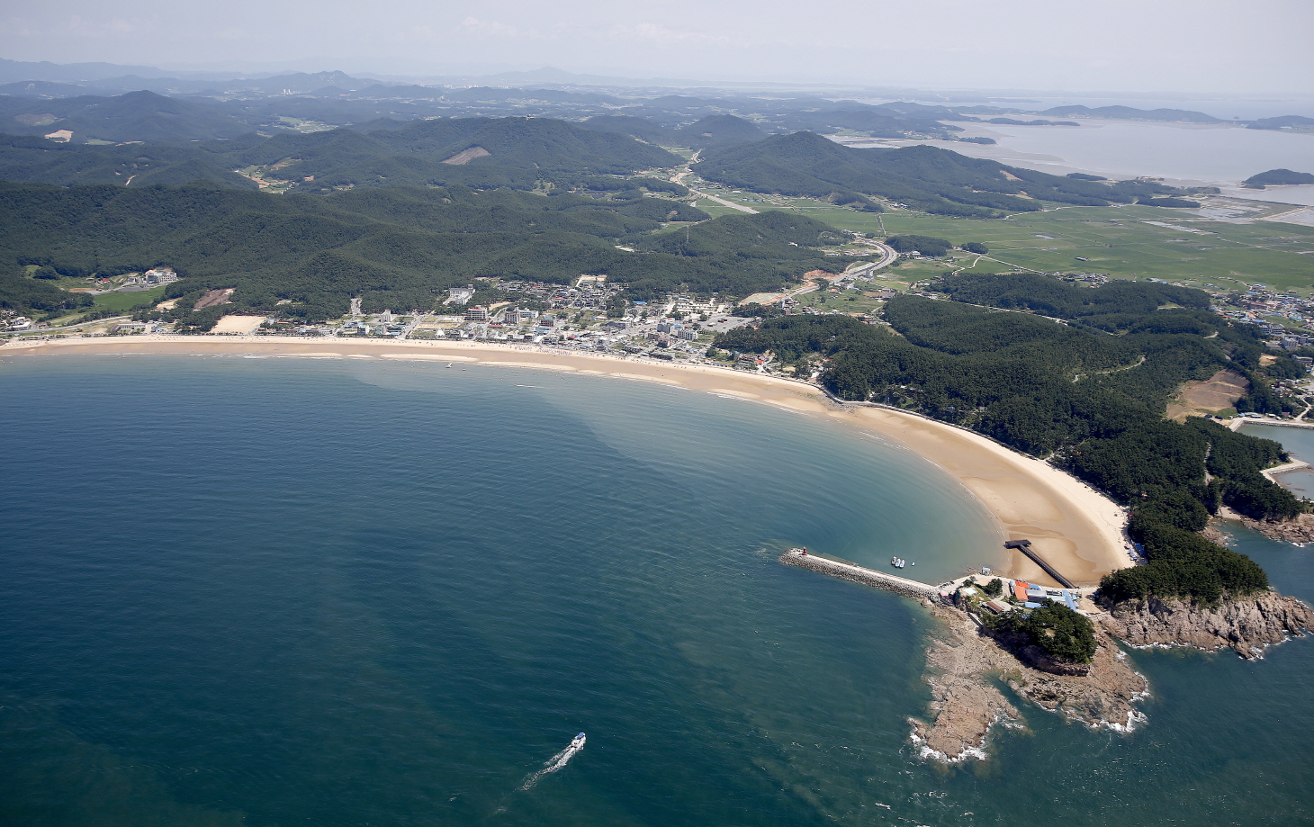 태안군, 피서철 ‘깨끗한 태안 만들기’에 총력!