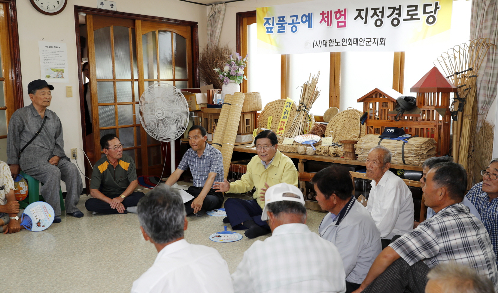한상기 태안군수, 무더위쉼터 현장 점검 나서
