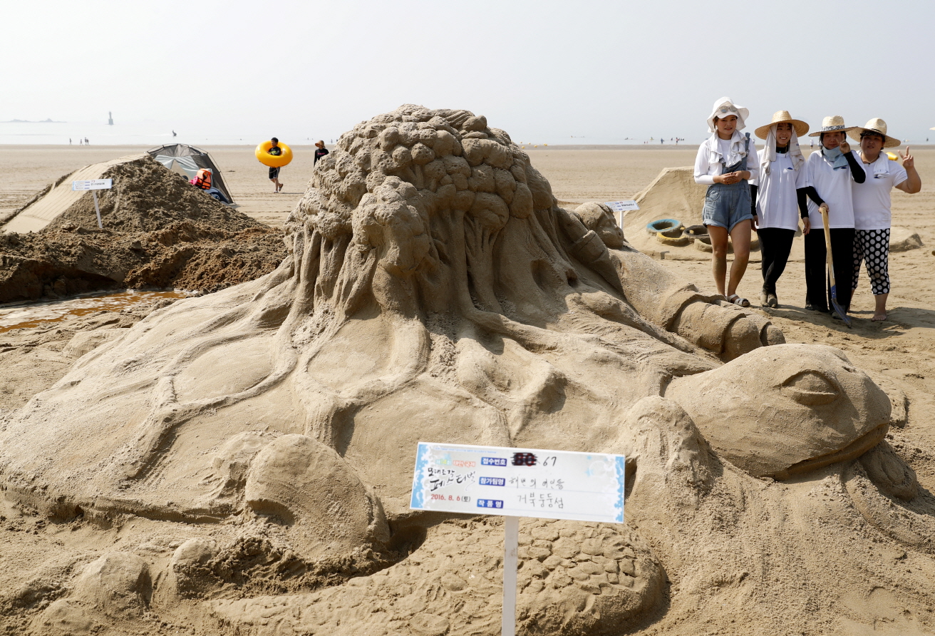 ‘제14회 모래조각 페스티벌’ 3천명 인파 찾았다!