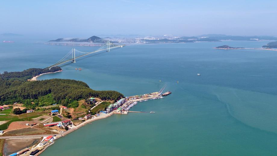 2025년 군정 결산 1(가로림만 해상교량 예상도)